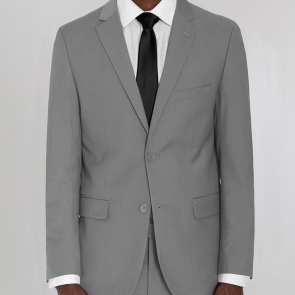 LIGHT GREY TWO BUTTON SUIT